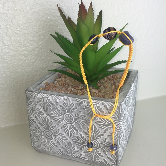 Handmade Chinese Knotting Bracelet W/ Glass Beads - Picture 5 of 8